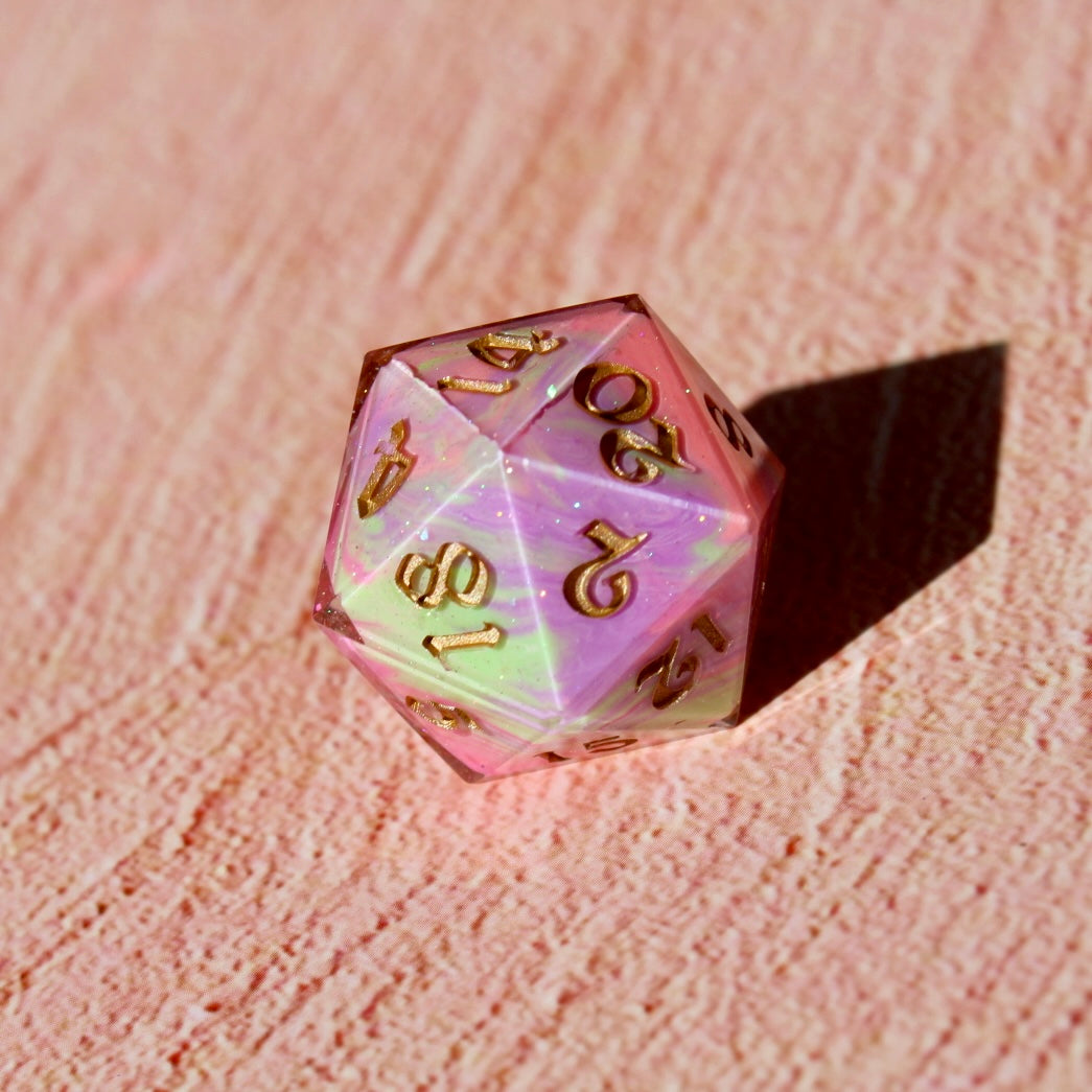 Retro Swirl Resin Dice Regular D20