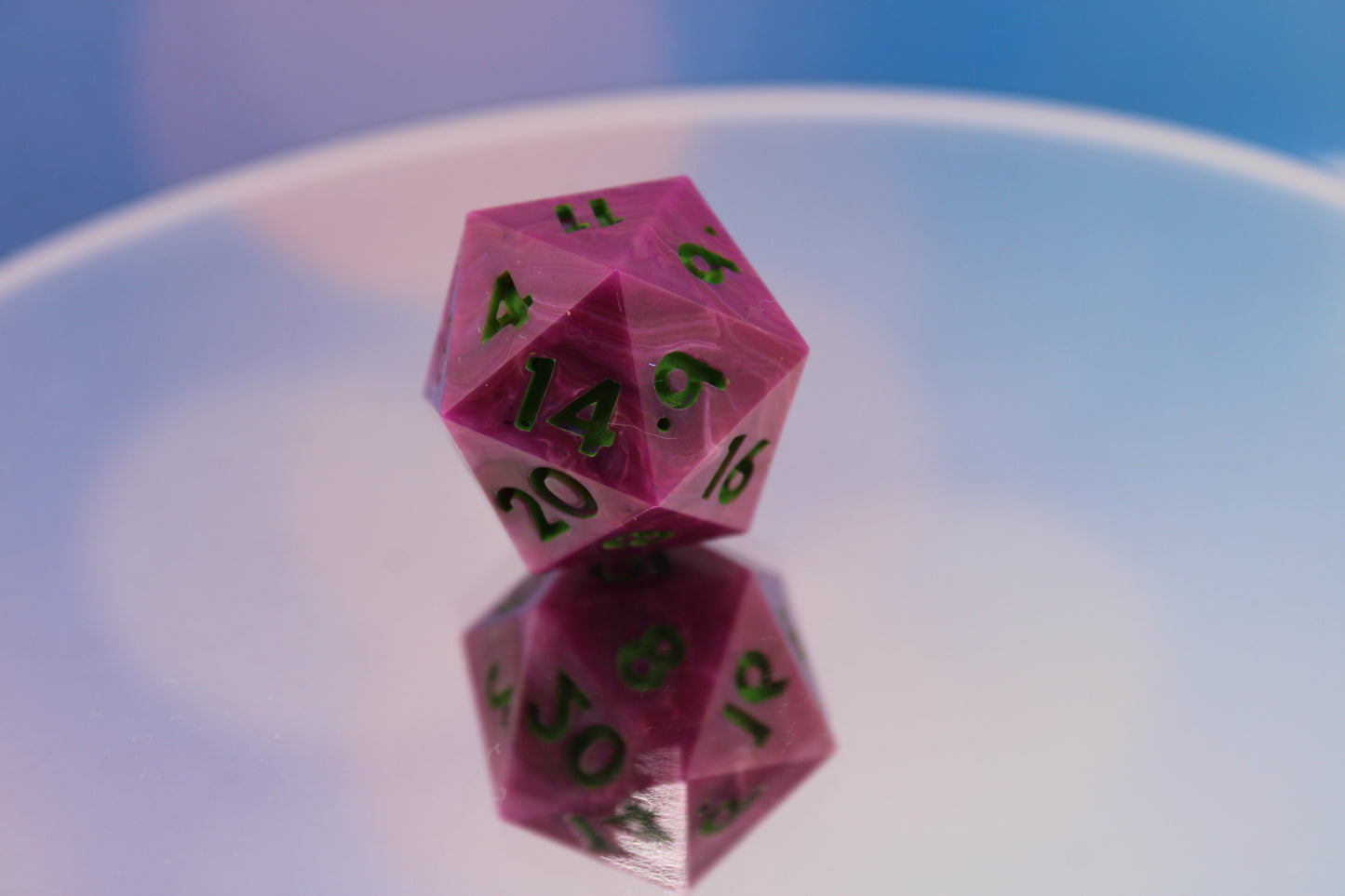 Berry Swirl Resin Dice Regular D20