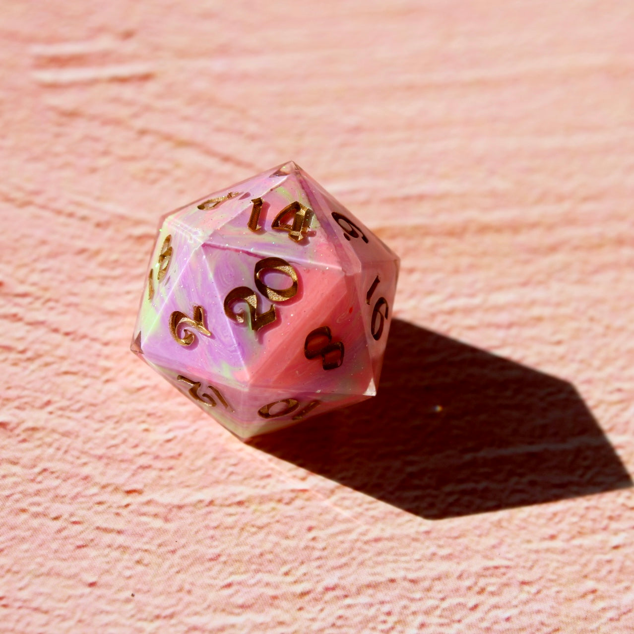 Retro Swirl Resin Dice Regular D20