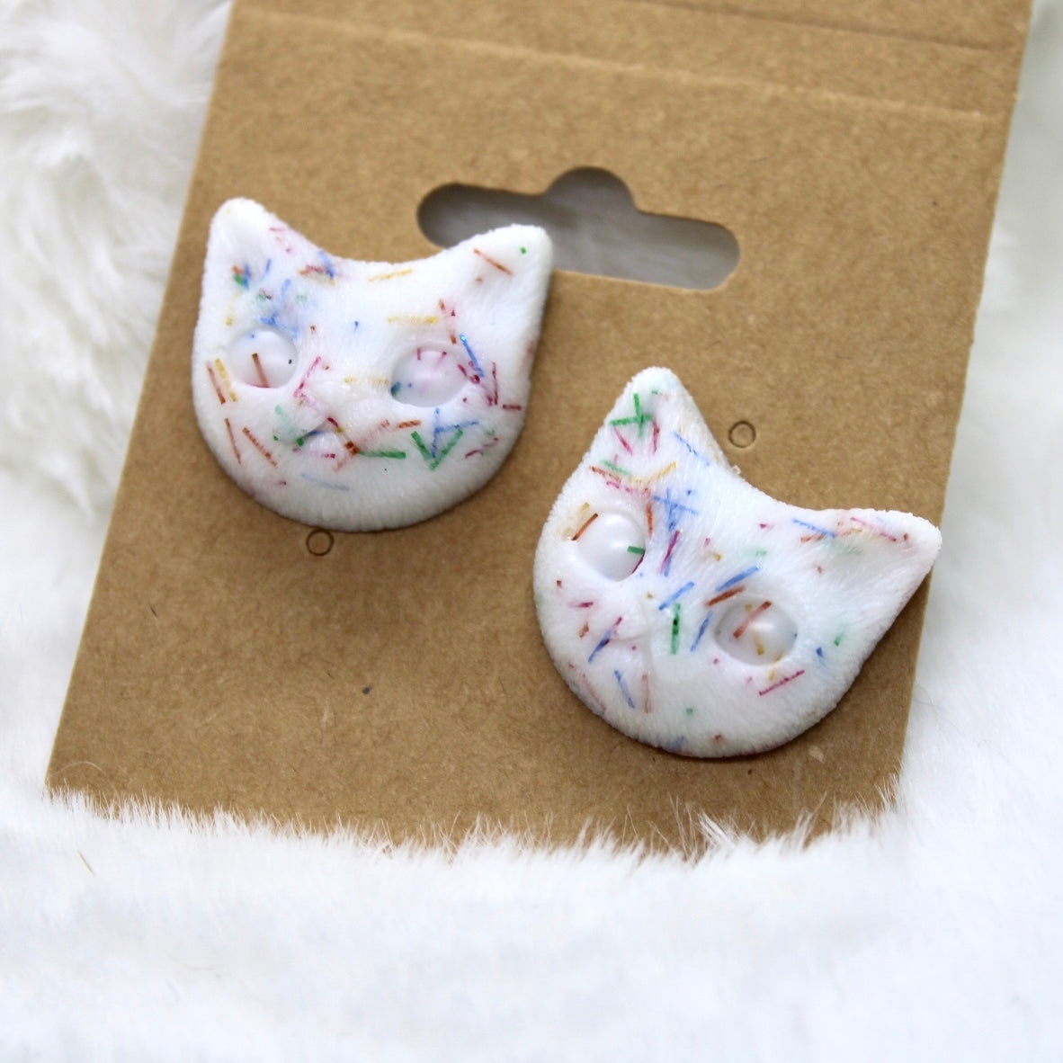 Detailed Kitty Face Studs