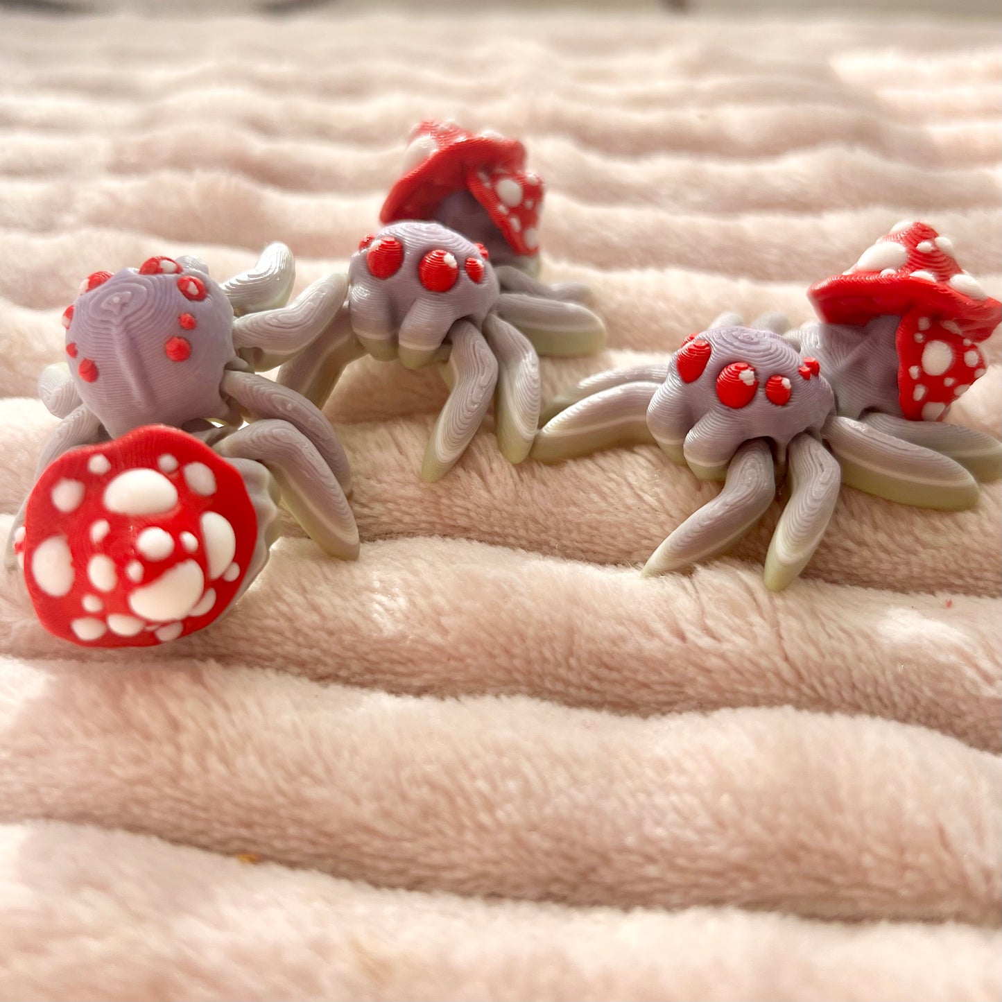 Articulated 🍄 Familiar Spiders- 3D Print - Random Color