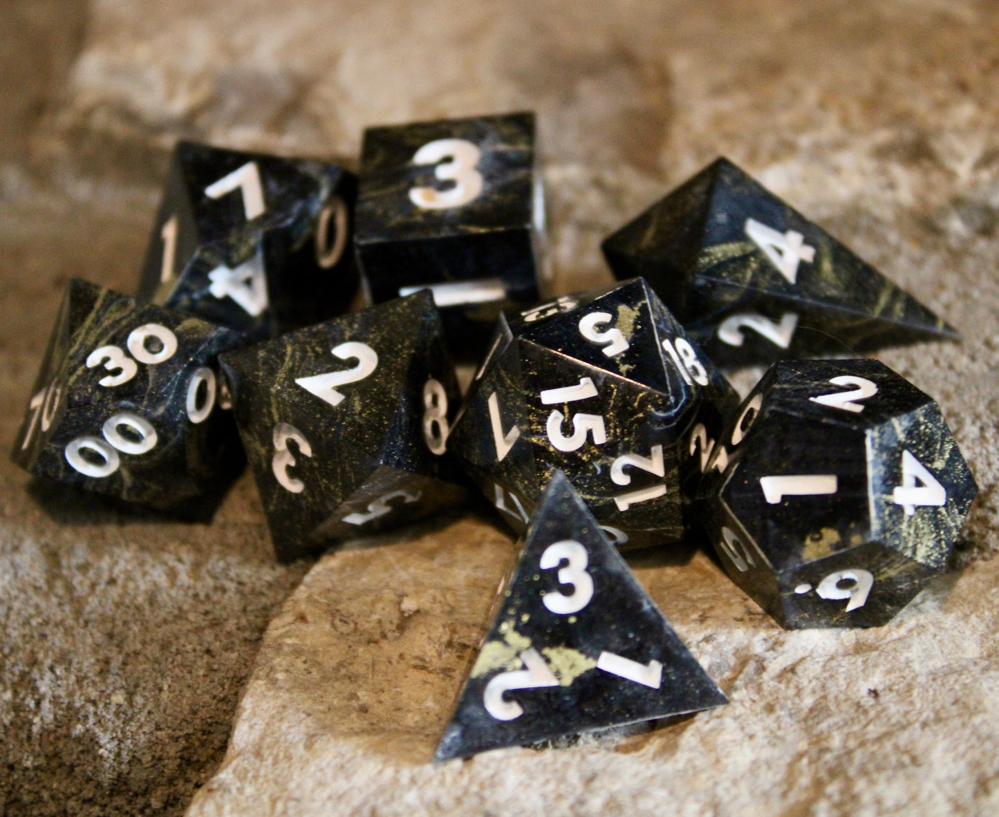 Metallic Swirl Dice Set